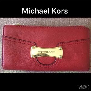 Michael Kors wallet